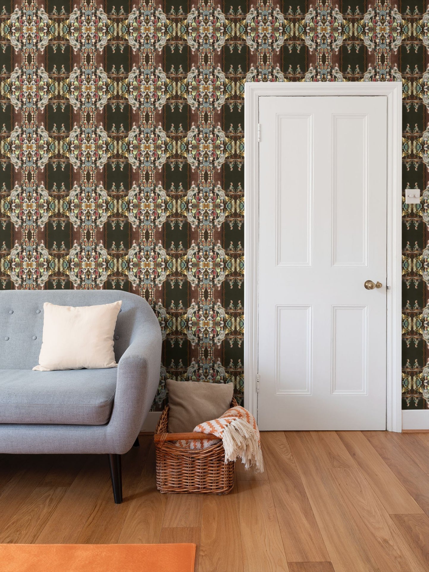 Catherine of Many Faces Wallpaper (large)