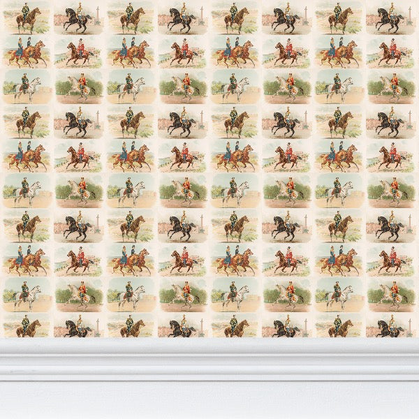 Nicky on horseback Beige (small)